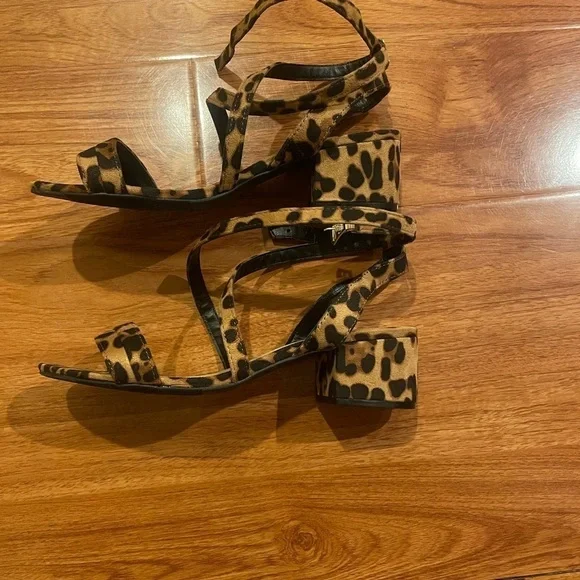 Qupid heels WOMENS SIZE 10 brown cheetah print - Picture 4 of 12